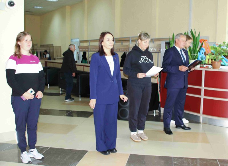 ФОТОФАКТ: Марафон скандинавской ходьбы прошел в Костюковичах