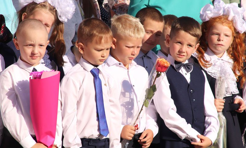ФОТОФАКТ: Как отметили День знаний в Костюковичской средней школе №1