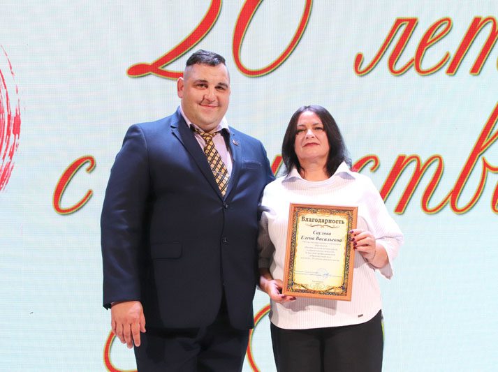 Костюковичская школа изобразительных искусств отметила свое 20-летие