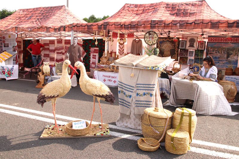 ФОТАФАКТ: Святочная Ліда ў аб'ектыве нашых карэспандэнтаў