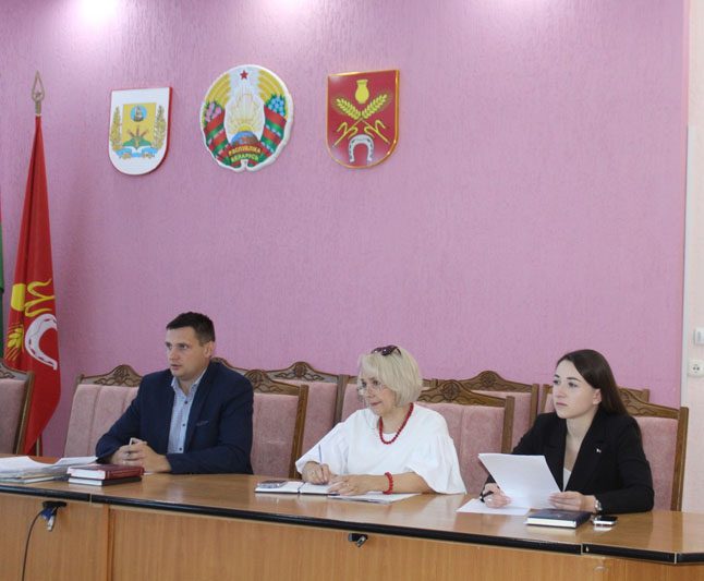 Домашние агрессоры и огородные хулиганы: кто попал в поле зрения Костюковичской КДН Домашние агрессоры и огородные хулиганы: кто попал в поле зрения Костюковичской КДН