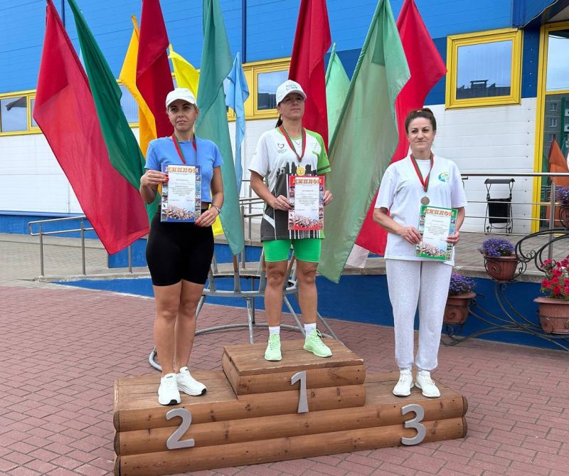 ФОТОФАКТ: В Костюковичах прошел осенний легкоатлетический кросс