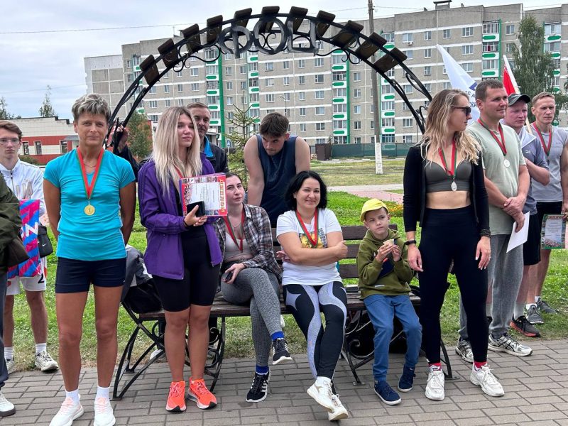 ФОТОФАКТ: В Костюковичах прошел осенний легкоатлетический кросс