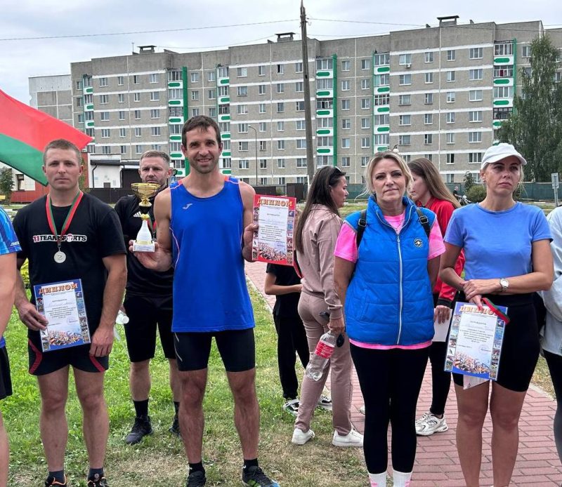 ФОТОФАКТ: В Костюковичах прошел осенний легкоатлетический кросс