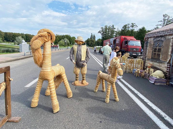 ФОТАФАКТ: Святочная Ліда ў аб'ектыве нашых карэспандэнтаў