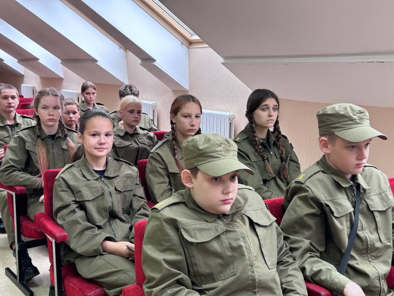 Новый учебный год начался у воспитанников военно-патриотического клуба «Зубр»