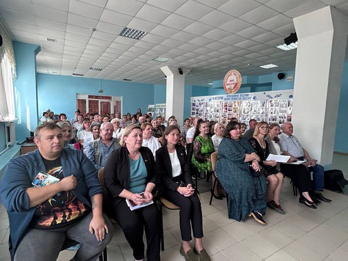 Паэты Касцюкоўшчыны ў ліку лепшых па выніках конкурсу ў Краснаполлі