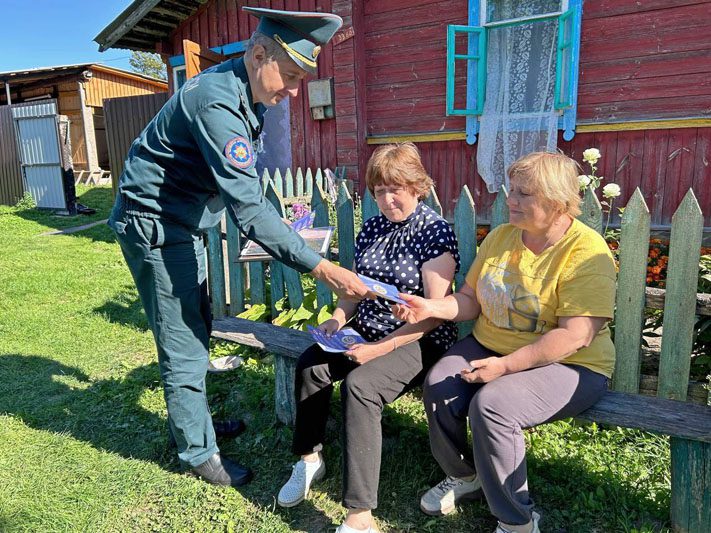 Фотофакт: Продолжаются рейсы информационно-социального поезда "Забота"