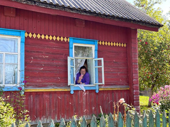 Фотофакт: Продолжаются рейсы информационно-социального поезда "Забота"