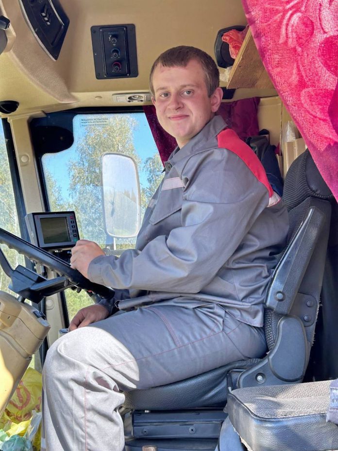 Со студенческой скамьи – в тысячники: интервью с молодым аграрием Денисом Ермаковым