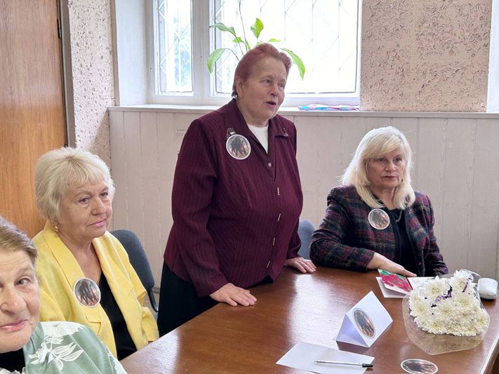 Костюковичские педагоги разных поколений сошлись в интеллектуальном поединке