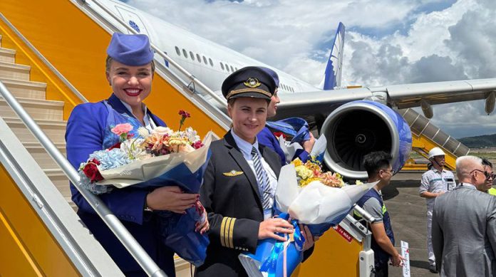 Из Минска в тропики. На Фукуоке встретили первый рейс «Белавиа» во Вьетнам