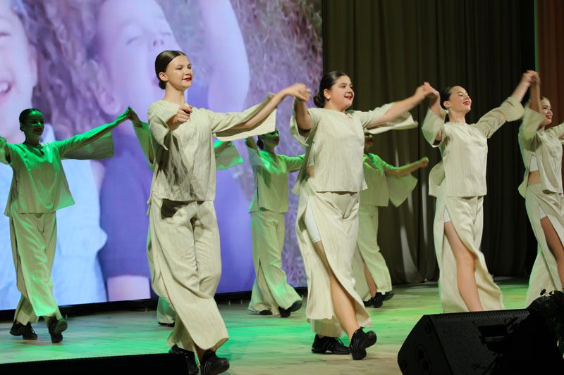 Праздничный концерт в честь Дня матери прошел в Костюковичах Праздничный концерт в честь Дня матери прошел в Костюковичах
