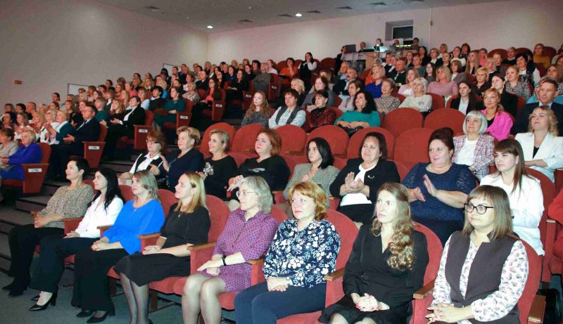 Костюковичских педагогов чествовали в районном Центре культуры