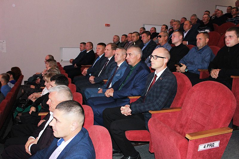 Как чествовали в Костюковичах профессионалов дорожно-транспортной отрасли