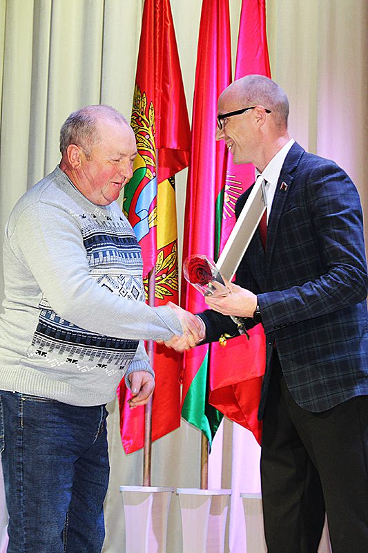 Как чествовали в Костюковичах профессионалов дорожно-транспортной отрасли