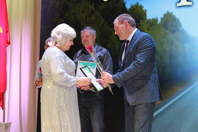 Как чествовали в Костюковичах профессионалов дорожно-транспортной отрасли