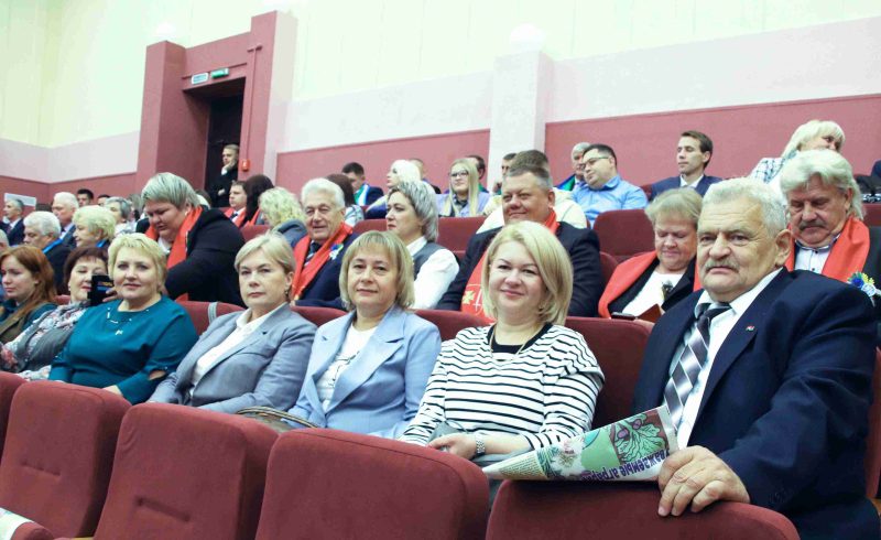 ФОТОФАКТ: Областные "Дожинки-2025" отпраздновали в Кричеве