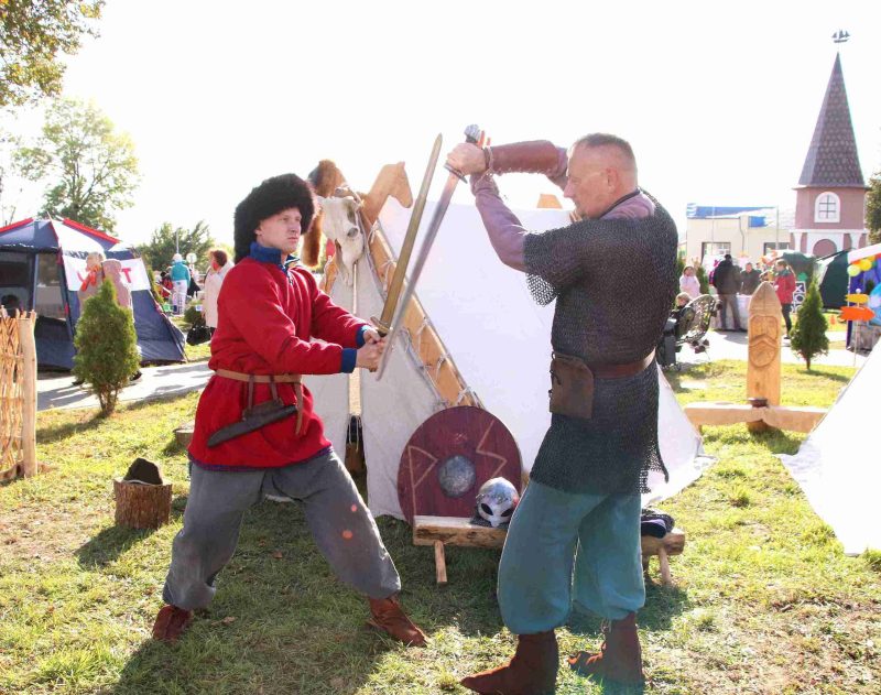 ФОТОФАКТ: Областные "Дожинки-2025" отпраздновали в Кричеве