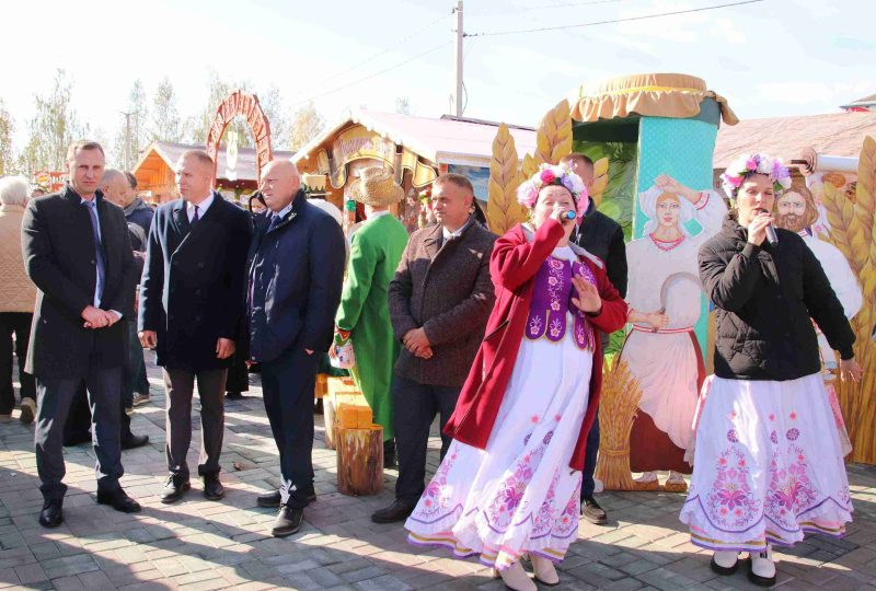 ФОТОФАКТ: Областные "Дожинки-2025" отпраздновали в Кричеве