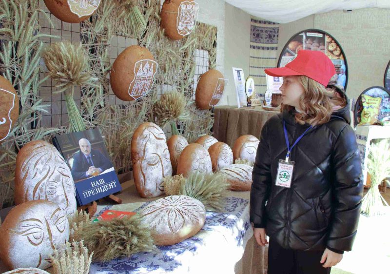 ФОТОФАКТ: Областные "Дожинки-2025" отпраздновали в Кричеве