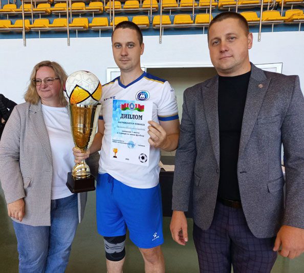 Костюковчане уверенно выиграли турнир по мини-футболу Костюковчане уверенно выиграли турнир по мини-футболу