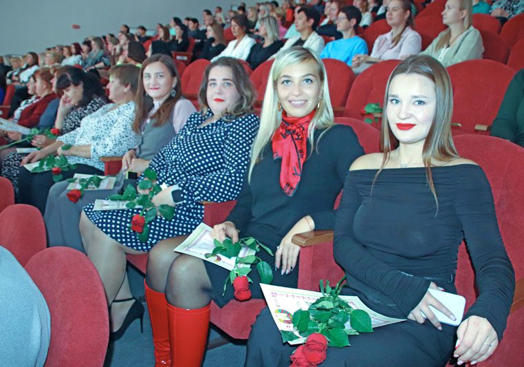 Работников культуры чествовали в Костюковичах Работников культуры чествовали в Костюковичах