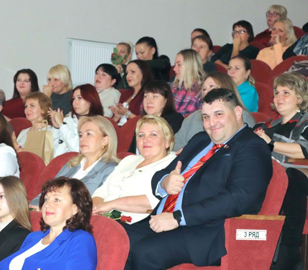 Работников культуры чествовали в Костюковичах Работников культуры чествовали в Костюковичах