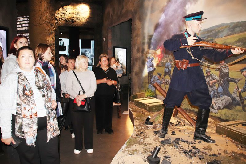 Костюковчане посетили экспозицию Музея Славы Могилевщины Костюковчане посетили экспозицию Музея Славы Могилевщины