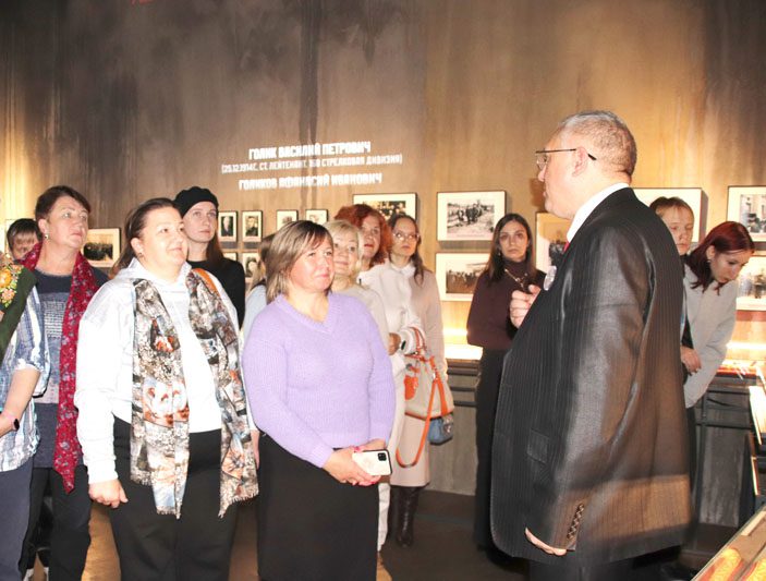 Костюковчане посетили экспозицию Музея Славы Могилевщины Костюковчане посетили экспозицию Музея Славы Могилевщины