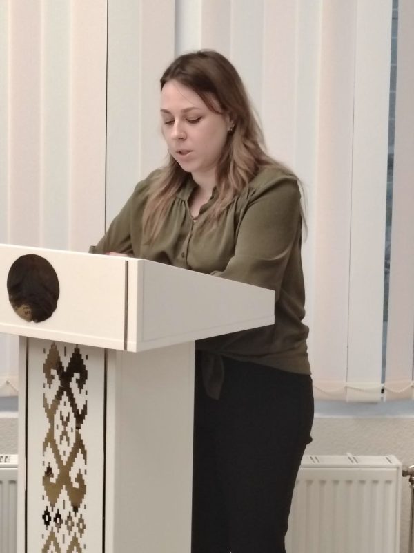 Глава Костюковичского района провел встречу с молодыми специалистами