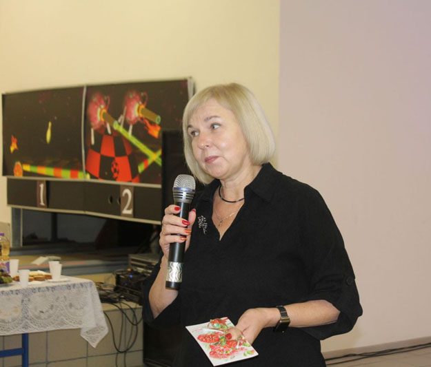 Ветеранов труда Костюковщины чествовали в МКЦ "Юность" Ветеранов труда Костюковщины чествовали в МКЦ "Юность"