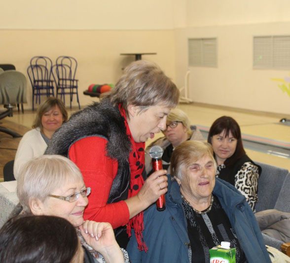 Праздничное мероприятие для ветеранов труда сферы культуры прошло в МКЦ «Юность»