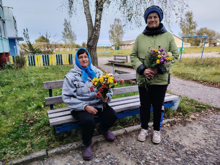 В Новых Самотевичах прошла ежегодная акция ко Дню пожилого человека В Новых Самотевичах прошла ежегодная акция ко Дню пожилого человека