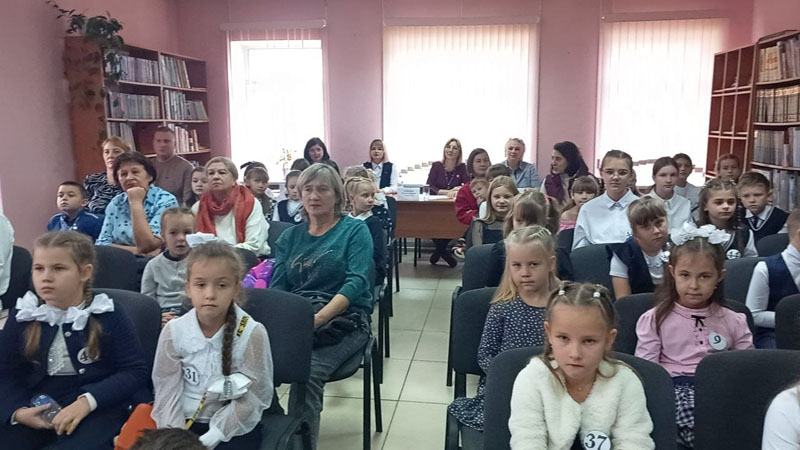 Узнали, кто стал победителем детского конкурса поэзии в Костюковичах Узнали, кто стал победителем детского конкурса поэзии в Костюковичах