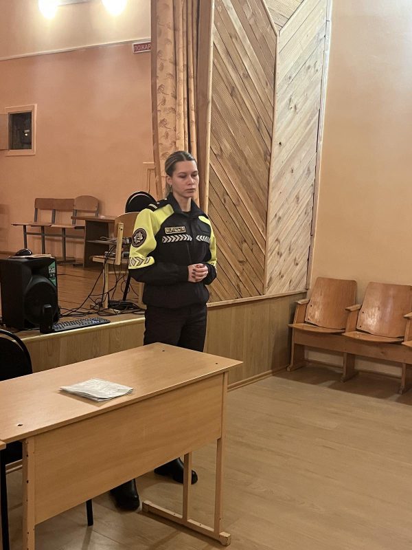 Диалоговая площадка по профилактике ДТП состоялась в Новосамотевичской школе Диалоговая площадка по профилактике ДТП состоялась в Новосамотевичской школе