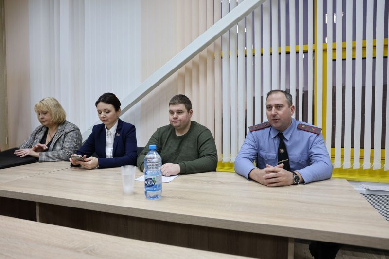 В Костюковичах прошел Единый день информирования В Костюковичах прошел Единый день информирования