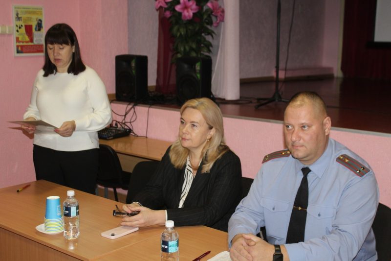 В Костюковичах прошел Единый день информирования В Костюковичах прошел Единый день информирования