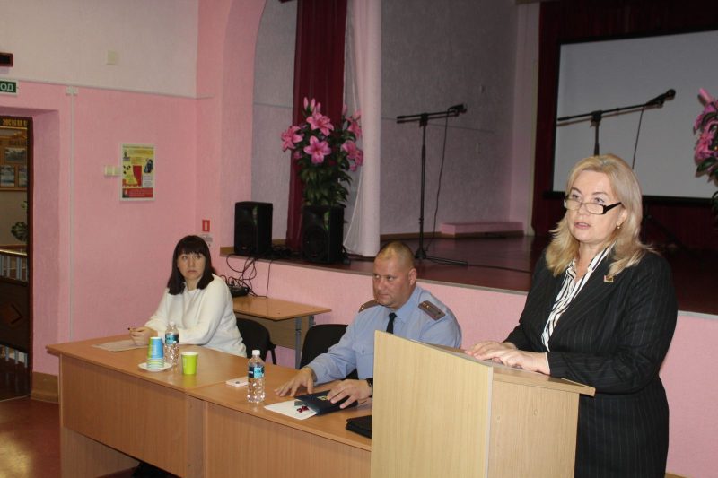 В Костюковичах прошел Единый день информирования В Костюковичах прошел Единый день информирования