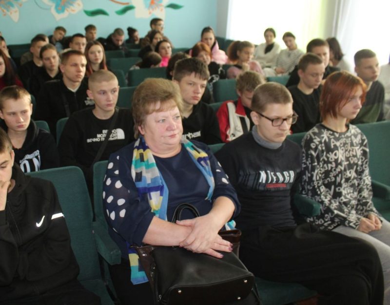 Узнали, что обсуждали на семинаре в Костюковичском колледже Узнали, что обсуждали на семинаре в Костюковичском колледже