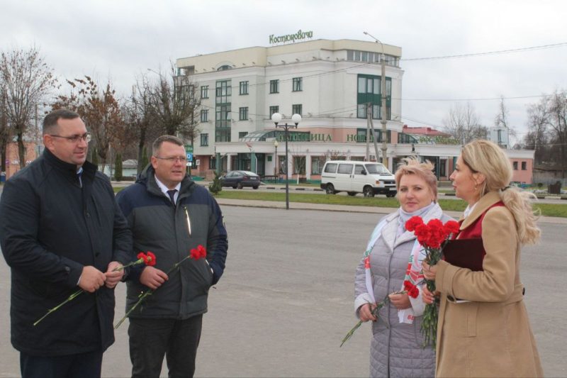 В Костюковичах состоялся митинг, посвященный Дню Октябрьской революции