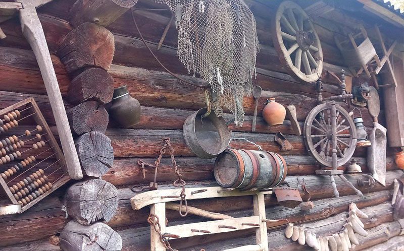 Обычный человек создал необычный музей в Костюковичском районе Обычный человек создал необычный музей в Костюковичском районе