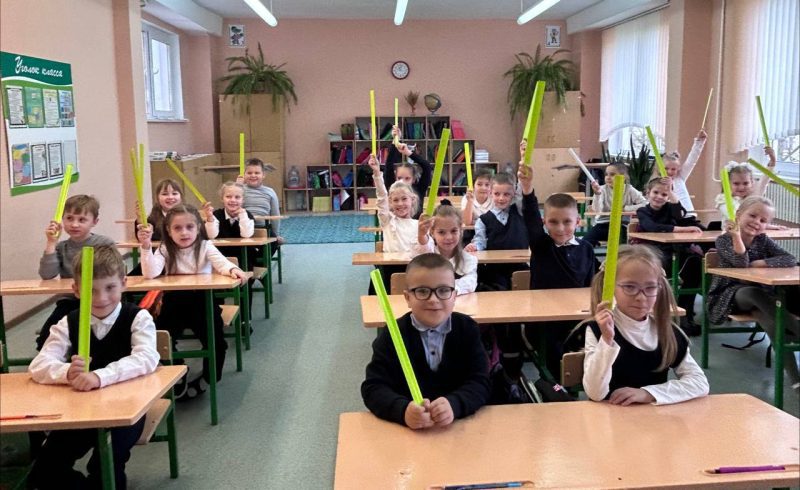 Веселые игры – серьезные знания: уроки безопасности для костюковичских школьников