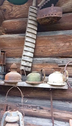 Обычный человек создал необычный музей в Костюковичском районе Обычный человек создал необычный музей в Костюковичском районе