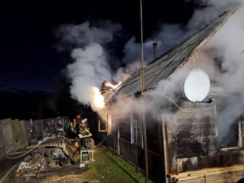 В Костюковичах по ул. 2-я Вокзальная горел дом В Костюковичах по ул. 2-я Вокзальная горел дом