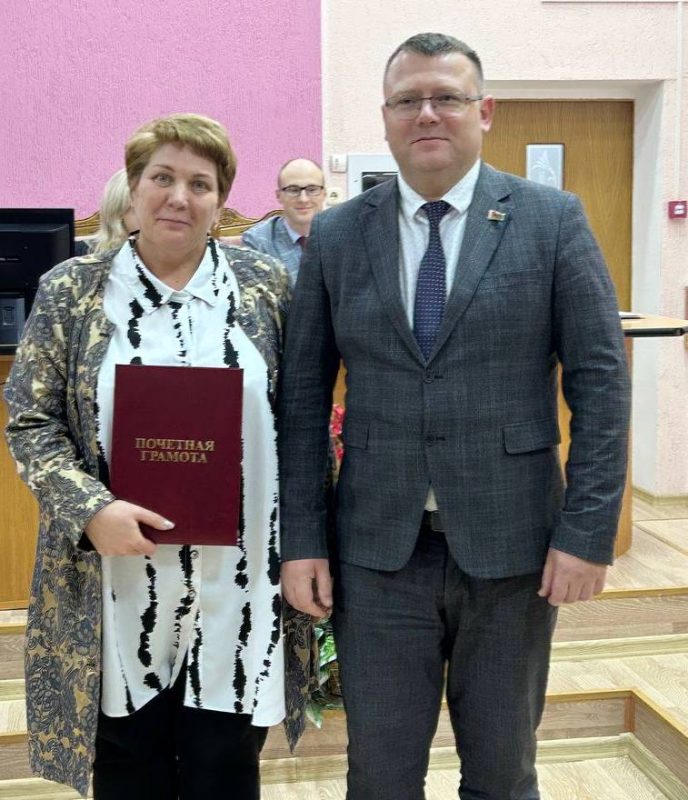 Работников АПК наградили в Костюковичском райисполкоме