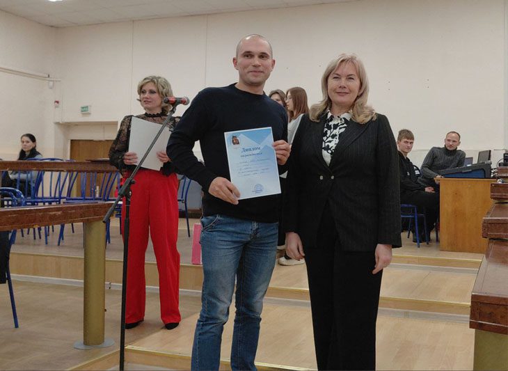 Интеллектуальный молодежный турнир "Осенний Кубок - 2025"  прошел в Костюковичах