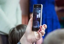 Минсвязи прокомментировало ограничения в роуминге для белорусов в России: решение было неожиданным