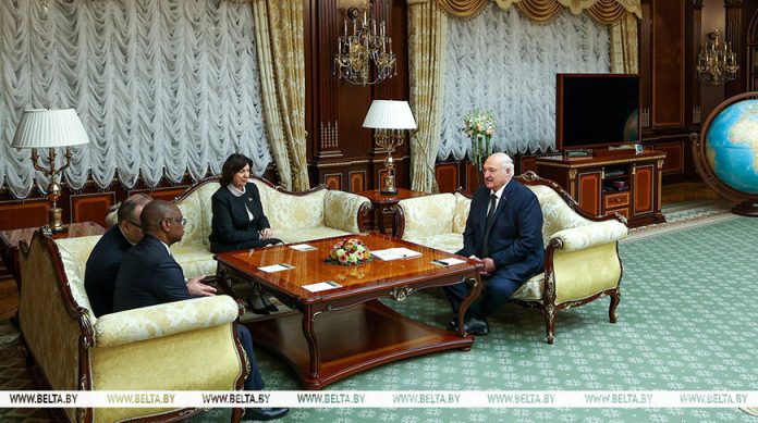 000019_1765269911_753145_big