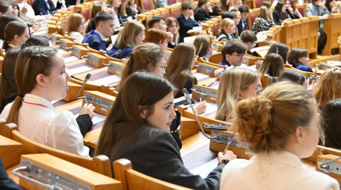 000022_1765201538_753022_big